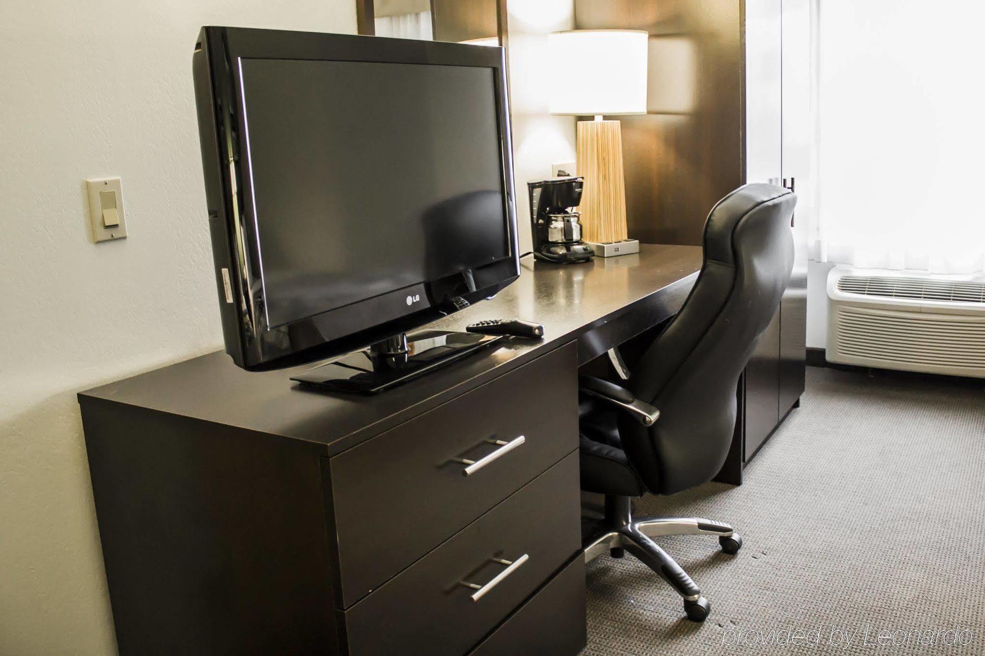 Sleep Inn Geistown Экстерьер фото